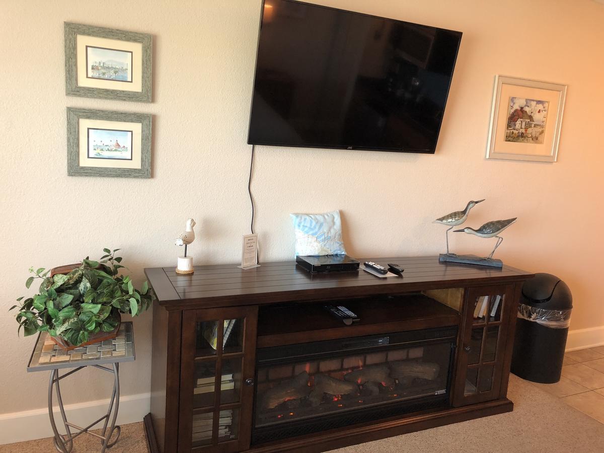 The Tradewinds Condo/Hotel سيسيدي، مونتيري، كاليفورنيا المظهر الخارجي الصورة