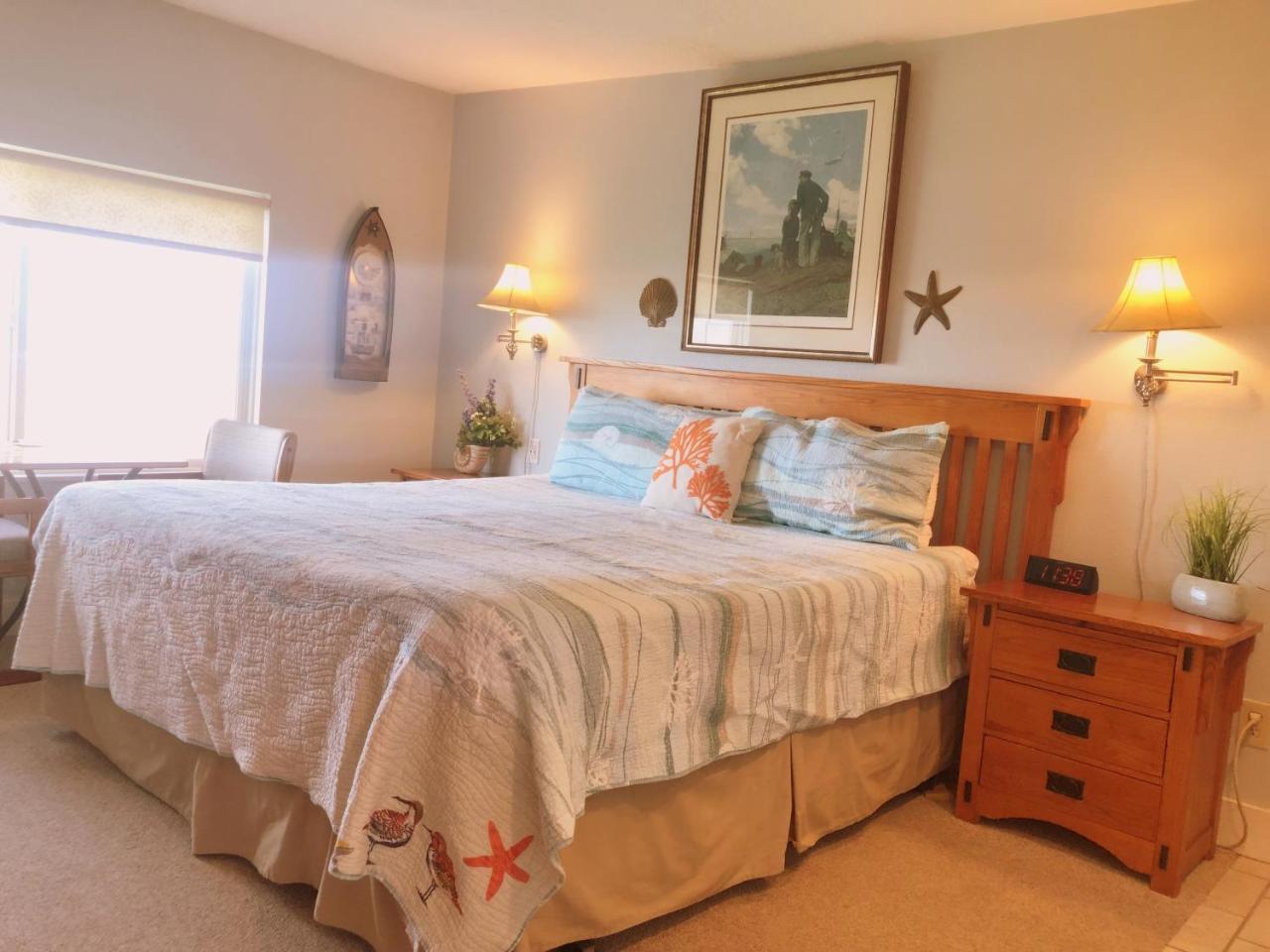 The Tradewinds Condo/Hotel سيسيدي، مونتيري، كاليفورنيا المظهر الخارجي الصورة
